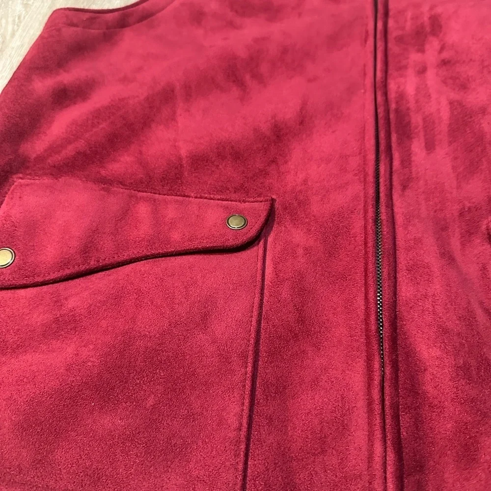 Talbots Vintage Cozy Burgundy Zip-Up Vest Size M 🦄 - Picture 3 of 5